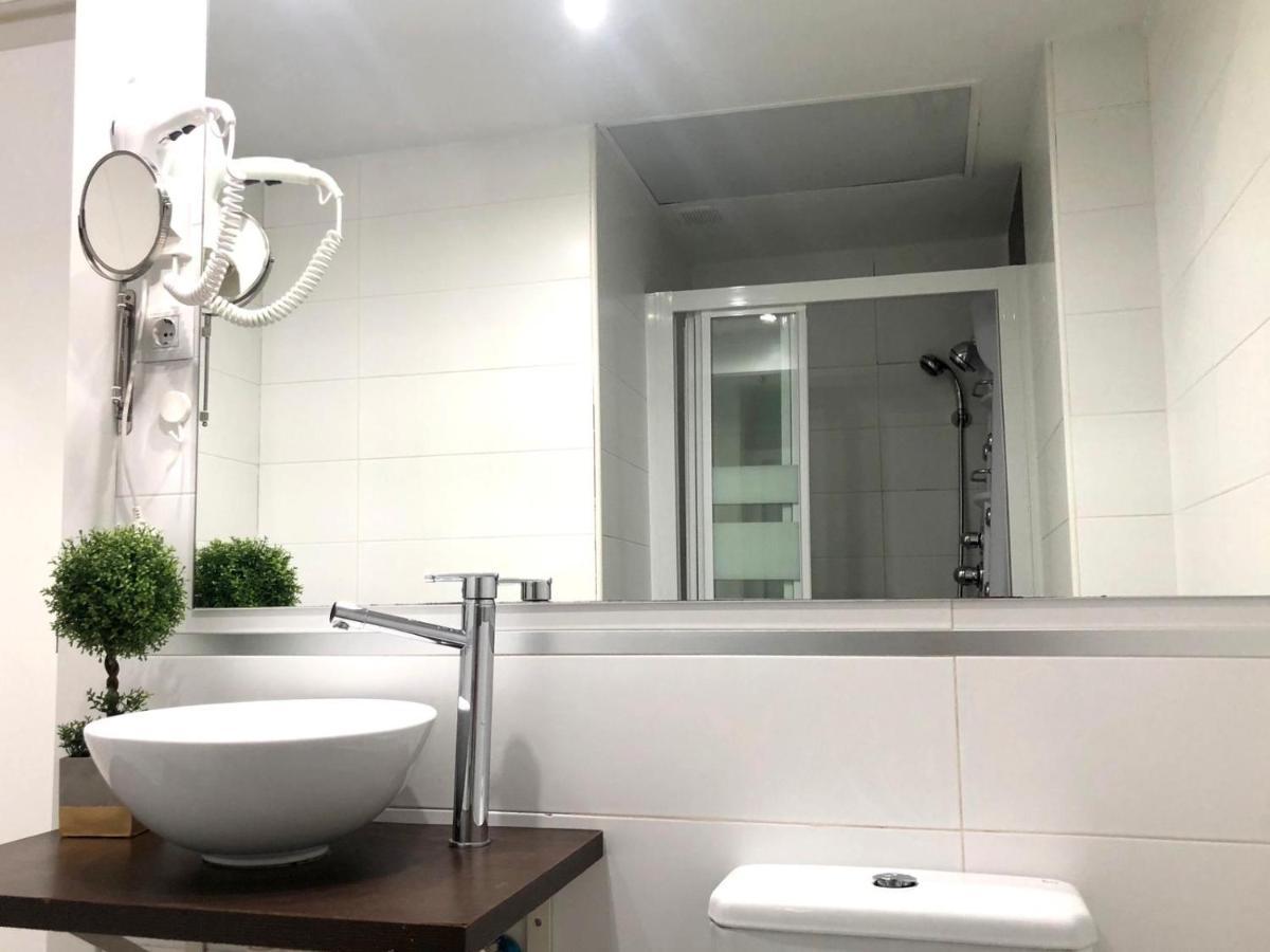 ¡Increible Ubicacion! Centro De La Ciudad Apartment Malaga Bagian luar foto